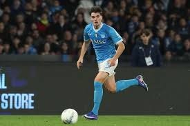 巴尔韦德精彩搓传贡萨洛，后者瞬间引爆伯纳乌