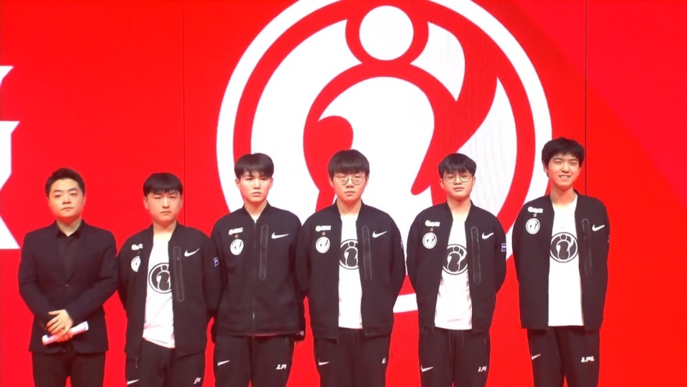 拒绝纽卡和 拒绝纽卡和