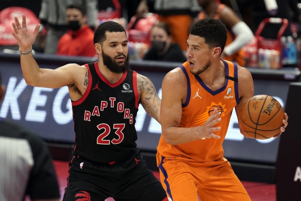 篮板球争夺 篮板球争夺